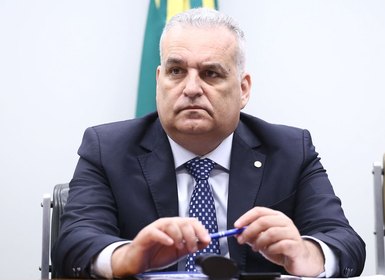 Alfredo Gaspar cobra CPMI do Banco Master após operação da PF atingir líder do governo no Senado