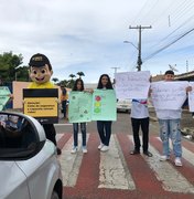 Junto a alunos da rede pública, SMTT Arapiraca realiza ações de educação no trânsito