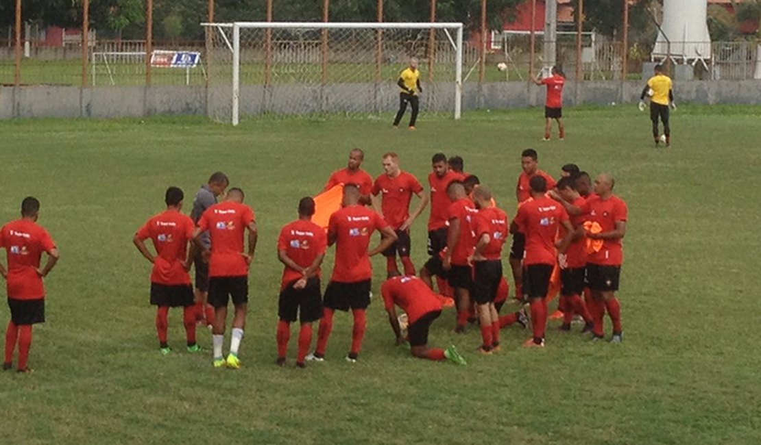 Adversário do ASA: Jogadores do Moto Club fizeram greve por conta de atraso salarial