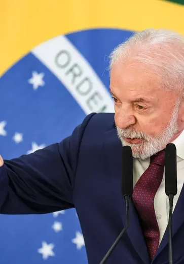 Fraude no INSS: “Se tiver filho nisso, ele será investigado”, diz Lula