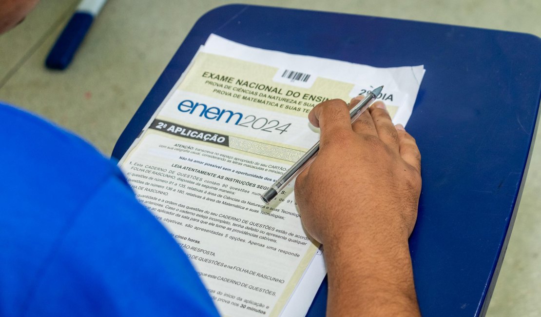 Jovens que cumprem medidas socioeducativas participam do Enem 2024