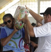 1.200 Famílias de Major Izidoro são beneficiadas com cestas nutricionais