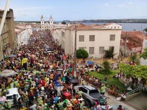 Prefeitura de Penedo paga salário de fevereiro antes do Carnaval