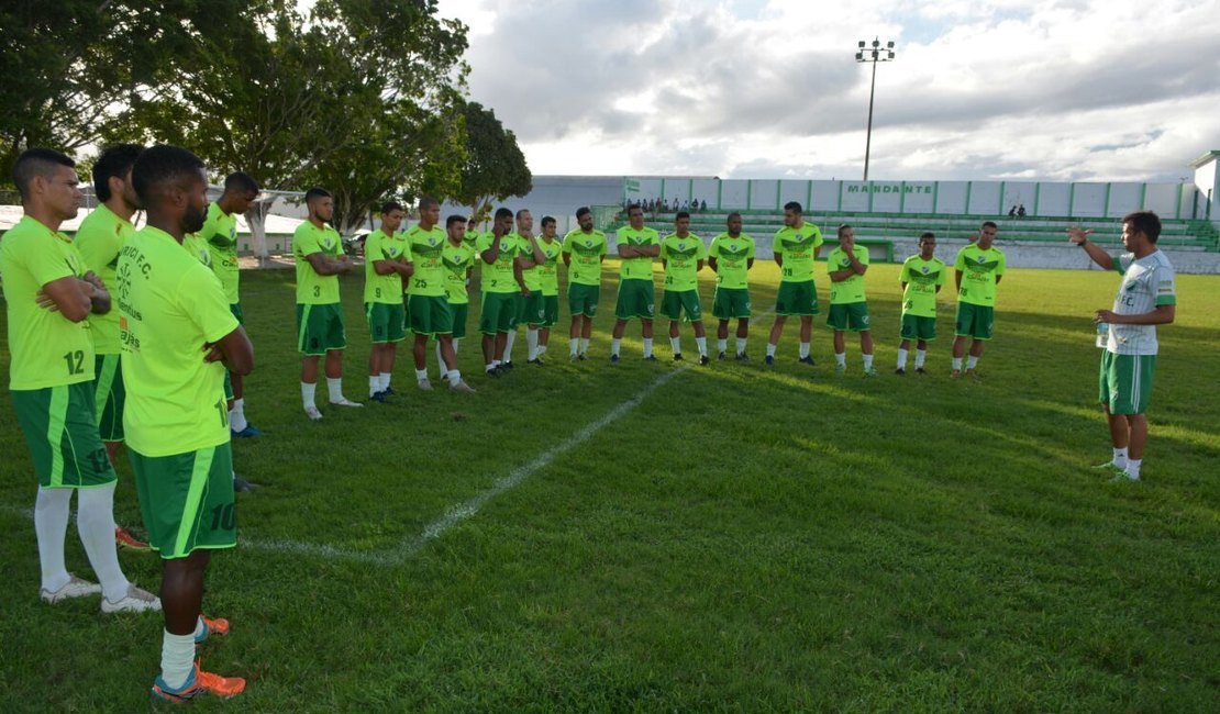 Murici apresenta elenco para a série D; Edson Veneno não renovou