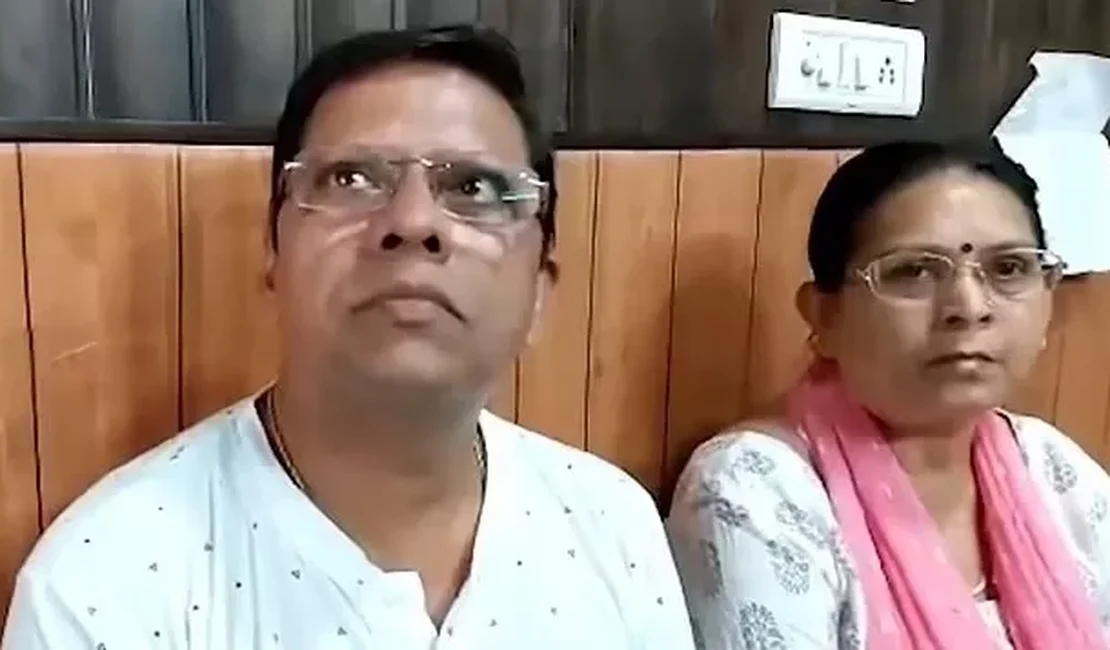 Casal indiano processa filho e nora por não ganhar um neto
