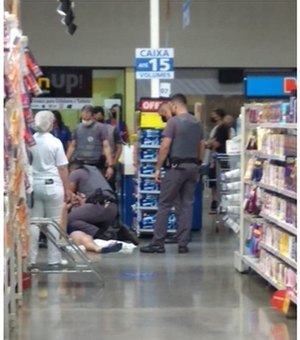 Paciente com Covid-19 foge do hospital, invade supermercado e é contido por policiais