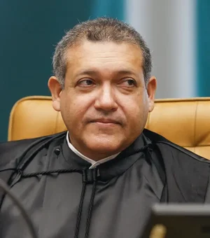 Nunes Marques suspende novos posts e seguidores no Exército do Lula