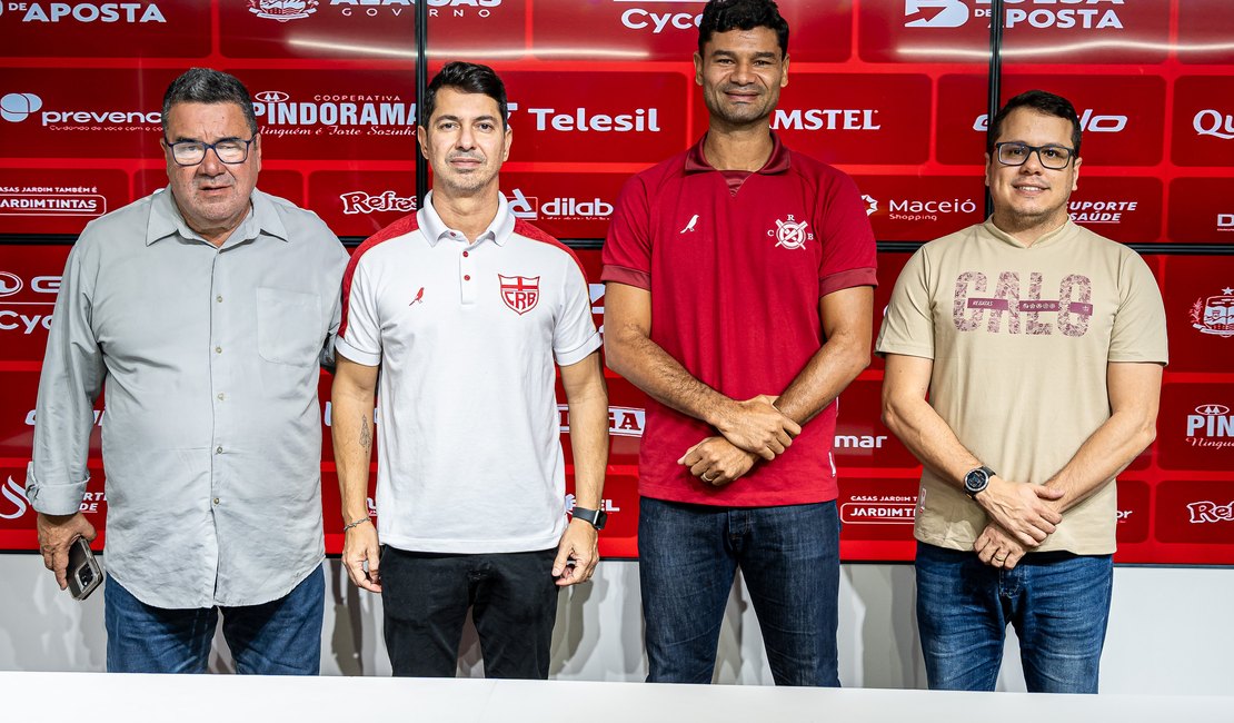 Gum é apresentado oficialmente como novo coordenador técnico do CRB