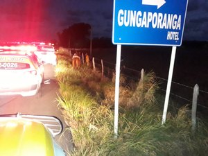 Condutor perde controle do veículo e sai da pista na Barra de São Miguel