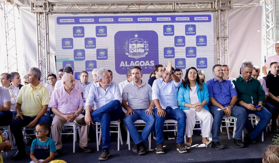 Prefeito e Governador inauguram novo complexo educacional na comunidade Vila Maria