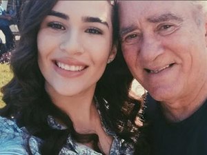 Renato Aragão completa 86 anos e ganha homenagem de filha