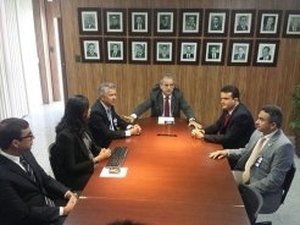 Tribunal de Contas pede o bloqueio de verbas de prefeituras