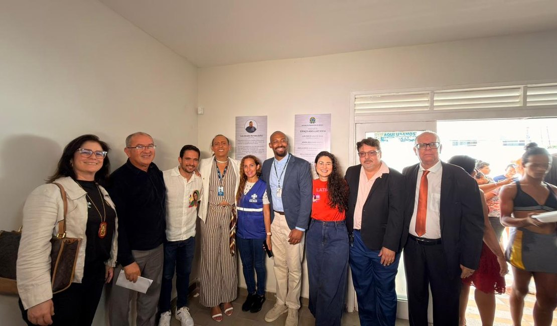 Teca Nelma participa da inauguração da unidade Cidadania PopRua em Maceió