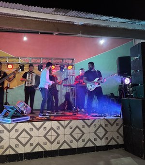 Festa de Arapiraca reúne amigos e movimenta comércio local e cenário musical