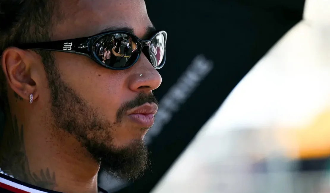 Hamilton diz que cogitou abandonar Mercedes após GP do Brasil na F1