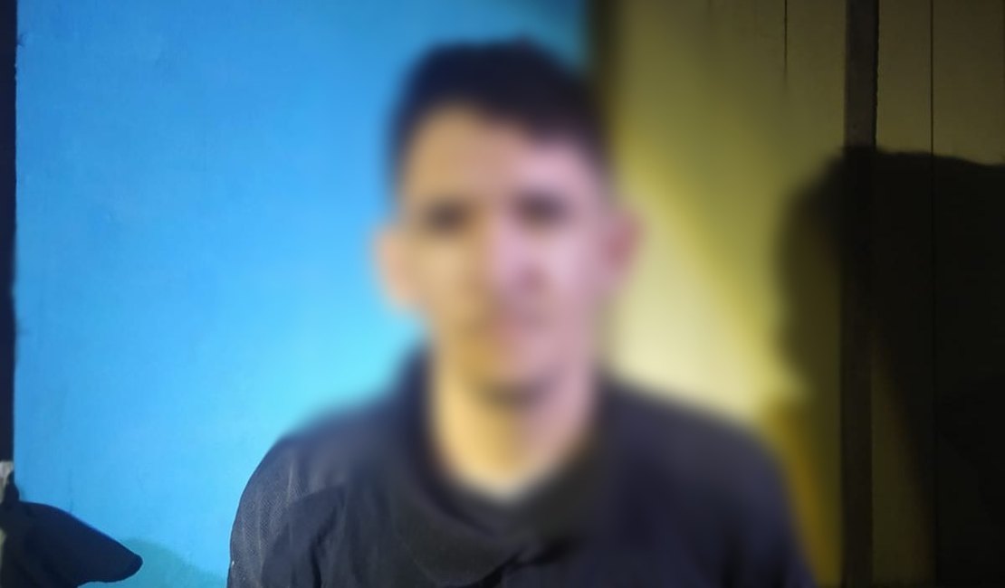 Preso homem suspeito de matar mulher a facadas na frente dos filhos no Clima Bom