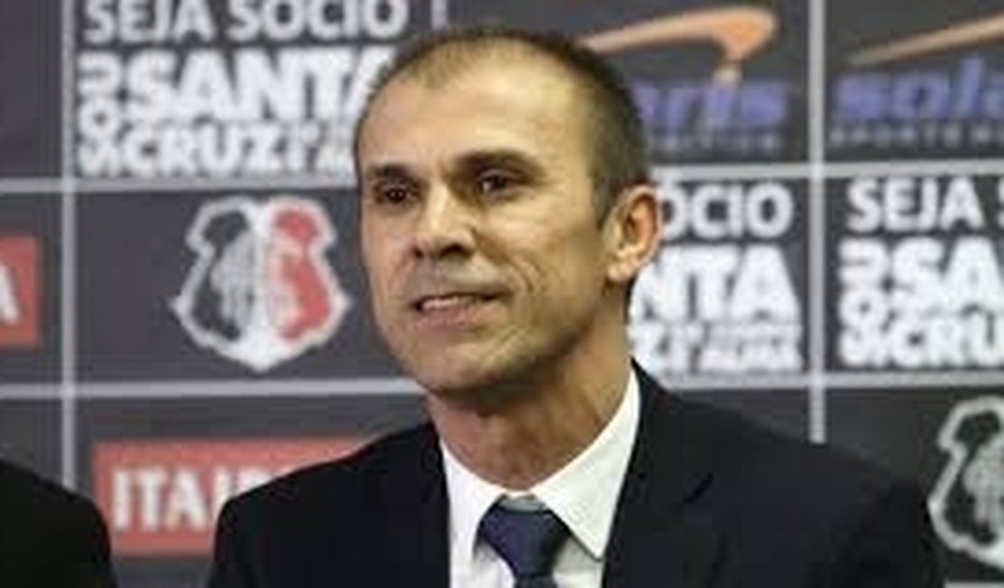 Flamengo sonda técnico Milton Mendes.Comandante negou proposta.