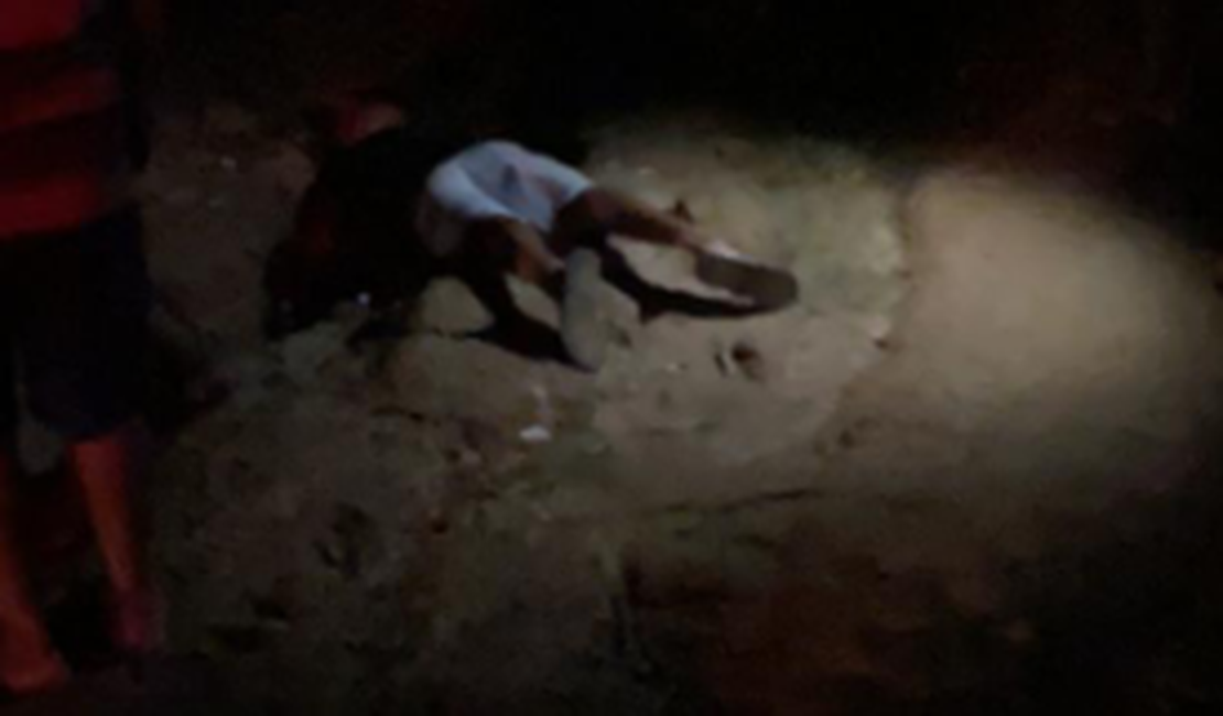 Dois jovens e uma adolescente são assassinados em Marechal Deodoro