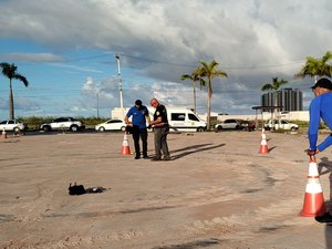 Peritos do Instituto de Criminalística de Alagoas fazem experimentos com utilização de drone