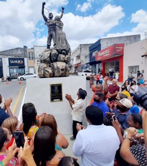 Prefeito Júlio Cezar destaca luta de negros pela liberdade, igualdade e democracia