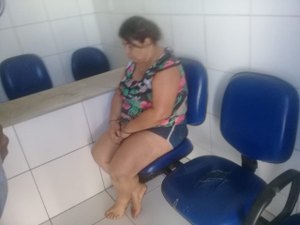Mulher tem surto e esfaqueia companheiro no Cidade Universitária