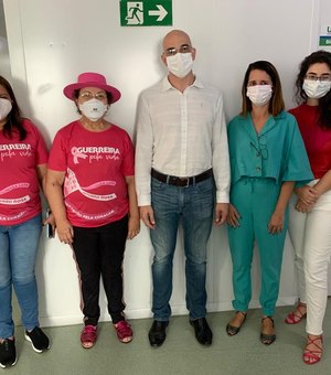 Tereza Nelma libera 10 milhões para implantação do Hospital de Amor em Delmiro Gouveia