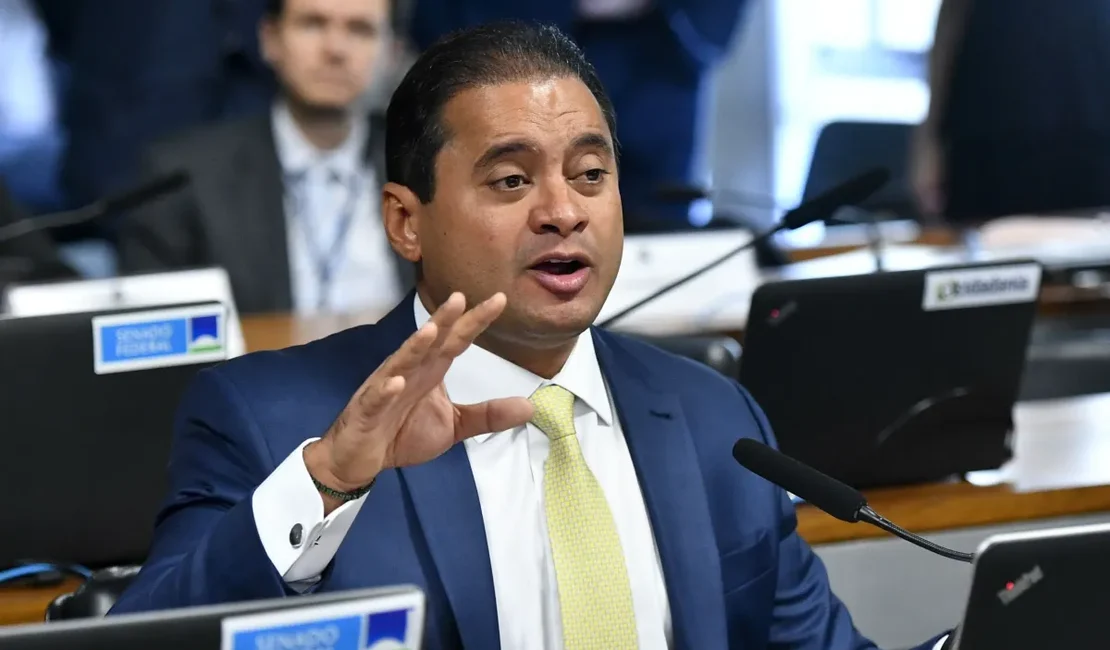 Senador Weverton Rocha é alvo da PF em operação sobre fraudes no INSS