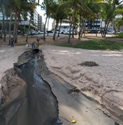 IMA/AL realiza análise em língua suja na praia da Ponta Verde