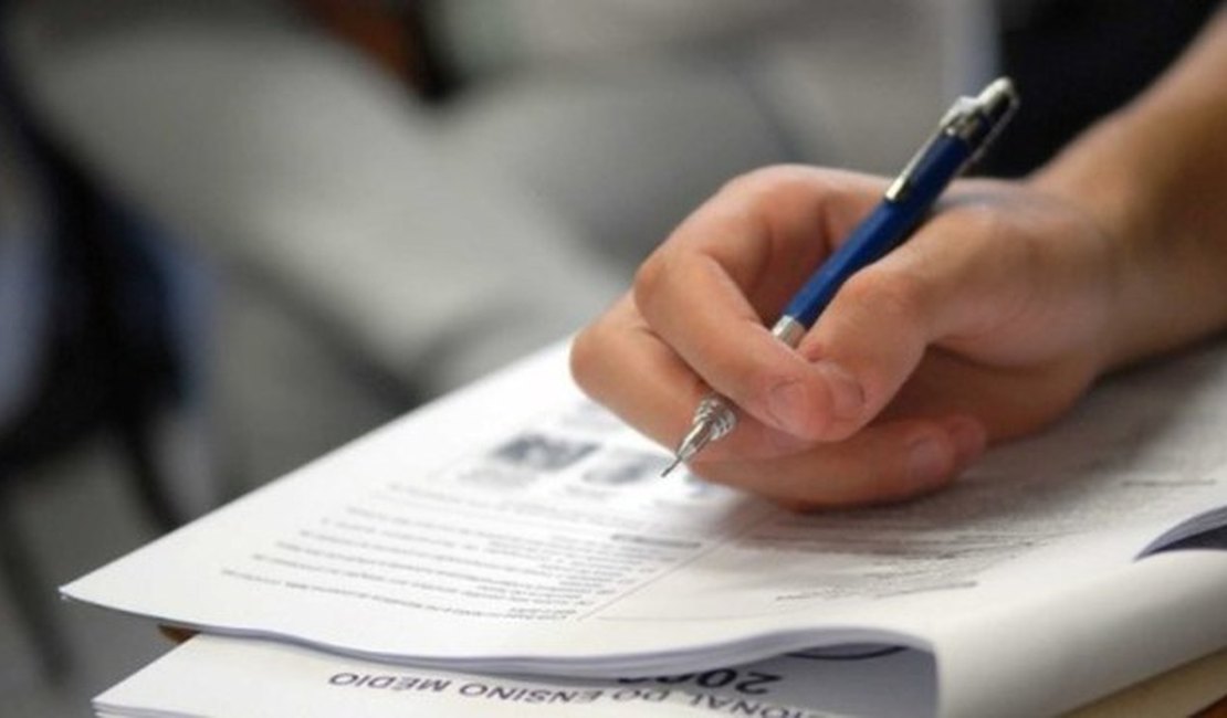 Semana de provas: aprendizado real ou um ritual de ansiedade coletiva?