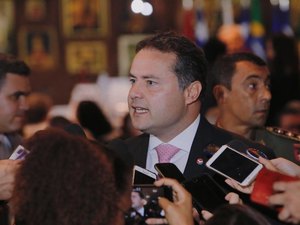 Renan Filho defende retomada do crescimento econômico e geração de emprego