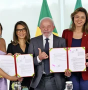 Lula sanciona leis para fortalecer combate à violência contra mulheres