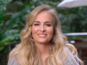 Angélica nega crise de idade: 'Me orgulho das rugas'