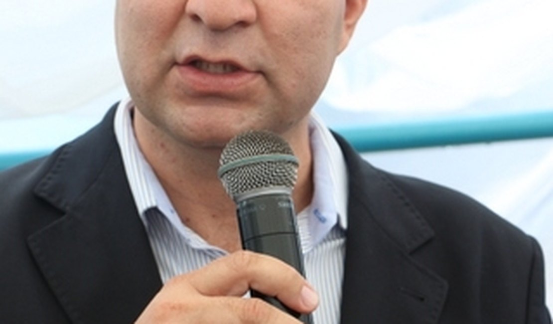 Prefeito de Igaci anuncia medidas para minimizar crise financeira