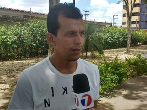 [Vídeo] De contrato renovado no CSA, Didira fala de sua trajetória e fatos ligados ao ASA