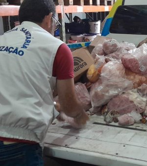 Vigilância Sanitária apreende 450 kg de alimentos estragados no Jacintinho