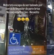 Ônibus é atingido por dezenas de tiros durante viagem em Maceió