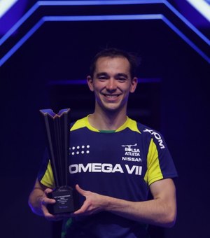 Hugo Calderano conquista título de campeão de tênis de mesa em Doha, no Qatar