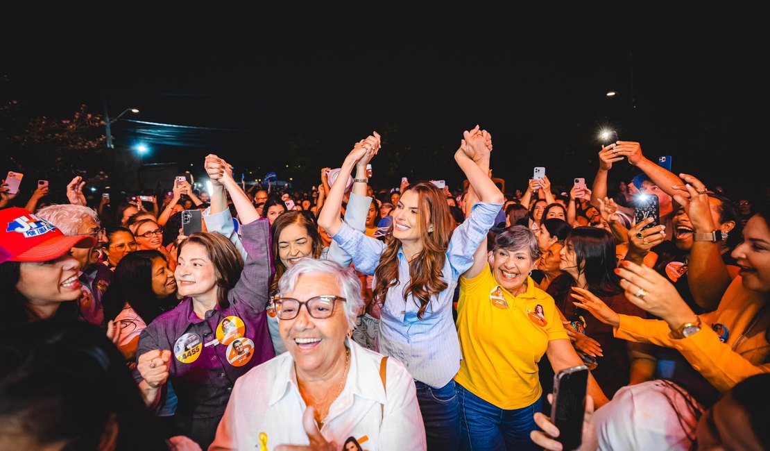 Marina JHC participa em Arapiraca de encontro com mulheres do Agreste