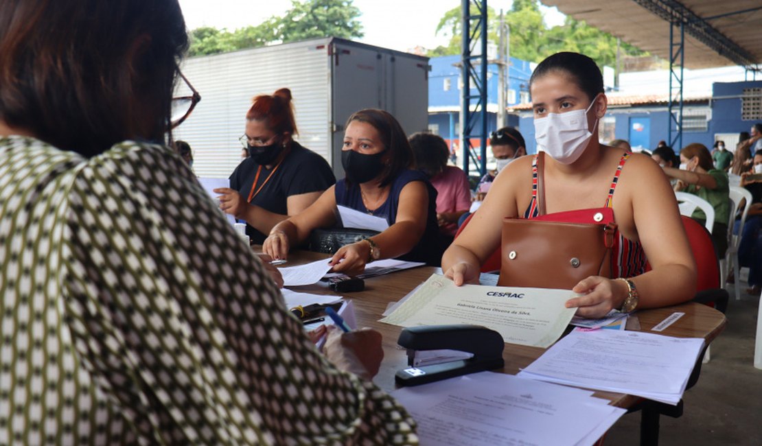 Mais 45 aprovados no PSS da Educação são convocados em Maceió