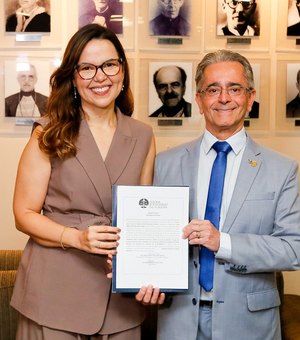 Fábio Bittencourt promove juíza Lívia Mattos para a comarca de Penedo