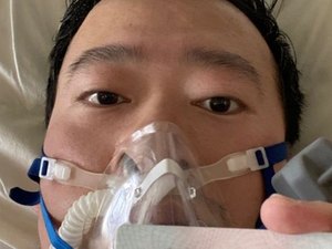 Após confirmar morte, China volta atrás e diz que médico que alertou sobre coronavírus está vivO