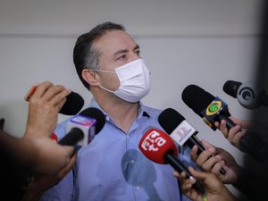 Renan faz apelo aos jovens sobre novas variantes da Covid-19