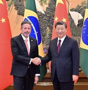 Xi Jinping recebe presidente da Câmara dos Deputados do Brasil