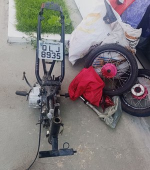 Quatro menores são apreendidos após furtar e desmanchar moto no município de Delmiro Gouveia