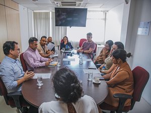 Procon se une à Sefaz e à Vigilância Sanitária Estadual para combater bebidas adulteradas no estado