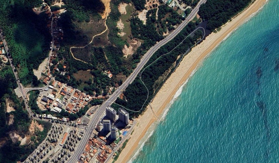 Foz do Rio Jacarecica muda de posição em Maceió e especialistas explicam causas