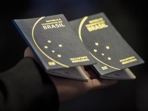 Temer sanciona projeto que libera R$ 102 milhões para emissão de passaportes