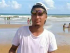 Motociclista morre em acidente após passar por buraco na zona rural de São Sebastião