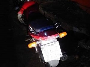 Jovem é preso suspeito de receptação de motocicleta em Murici