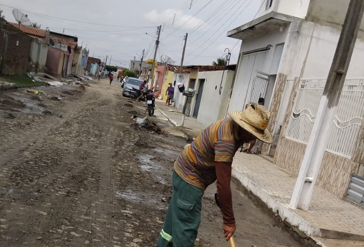 Chuva e ventos fortes assustam e causam prejuízos em Maravilha, capital alagoana da paleontologia